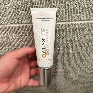 Alastin Hydratint Pro Mineral Sunscreen